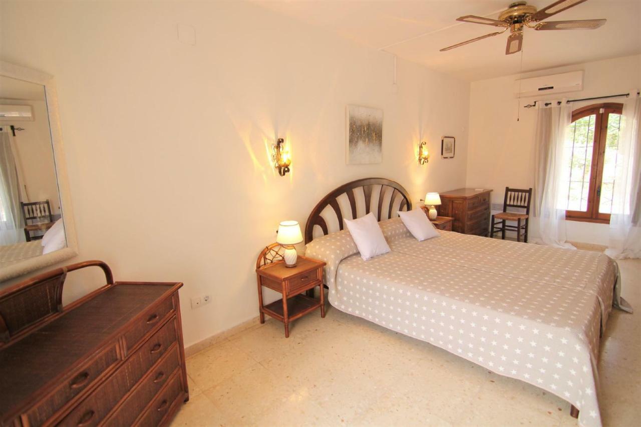 Villavenus Calpe Bagian luar foto