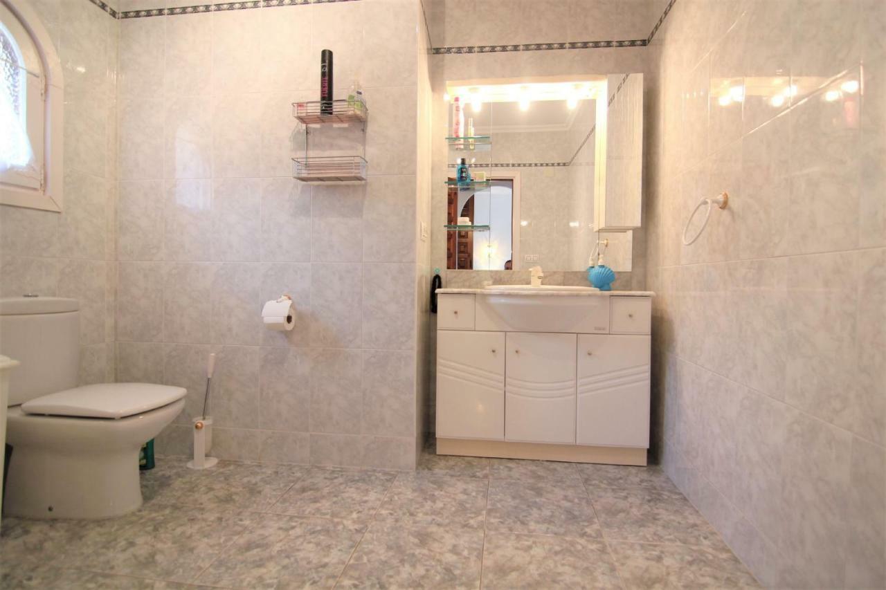 Villavenus Calpe Bagian luar foto